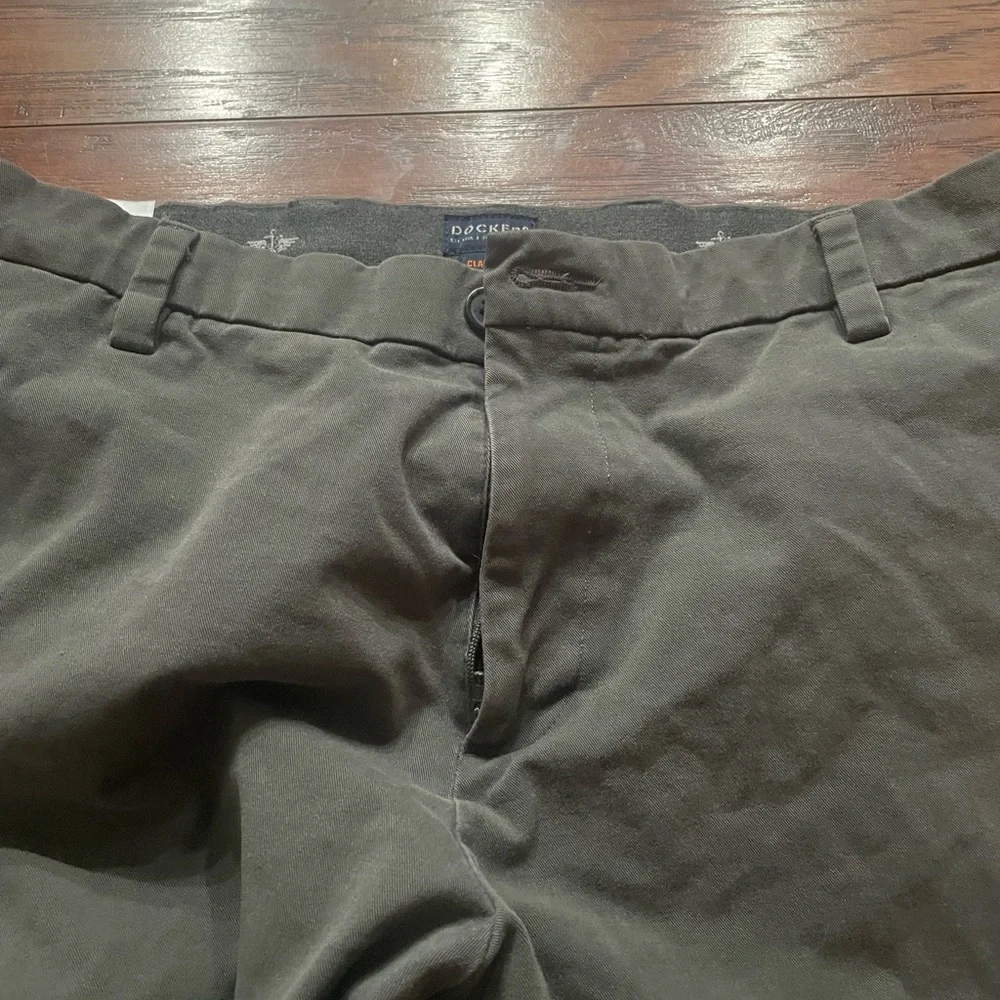 Dockers classic fit W38 L30